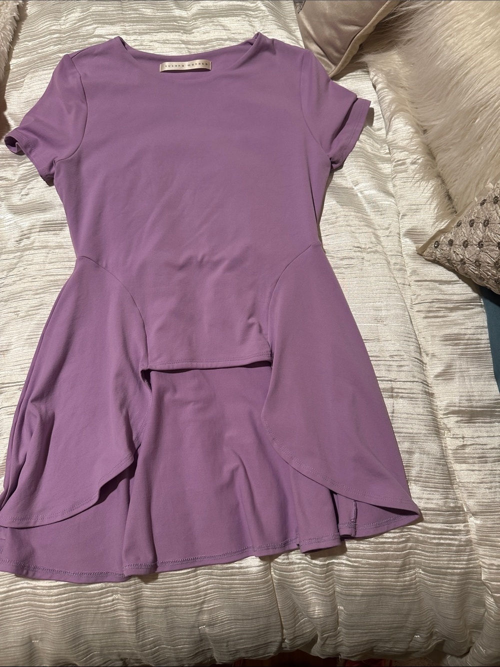 Susana Monaco Lavendar high-low  Short Sleeve top - Sz Sm